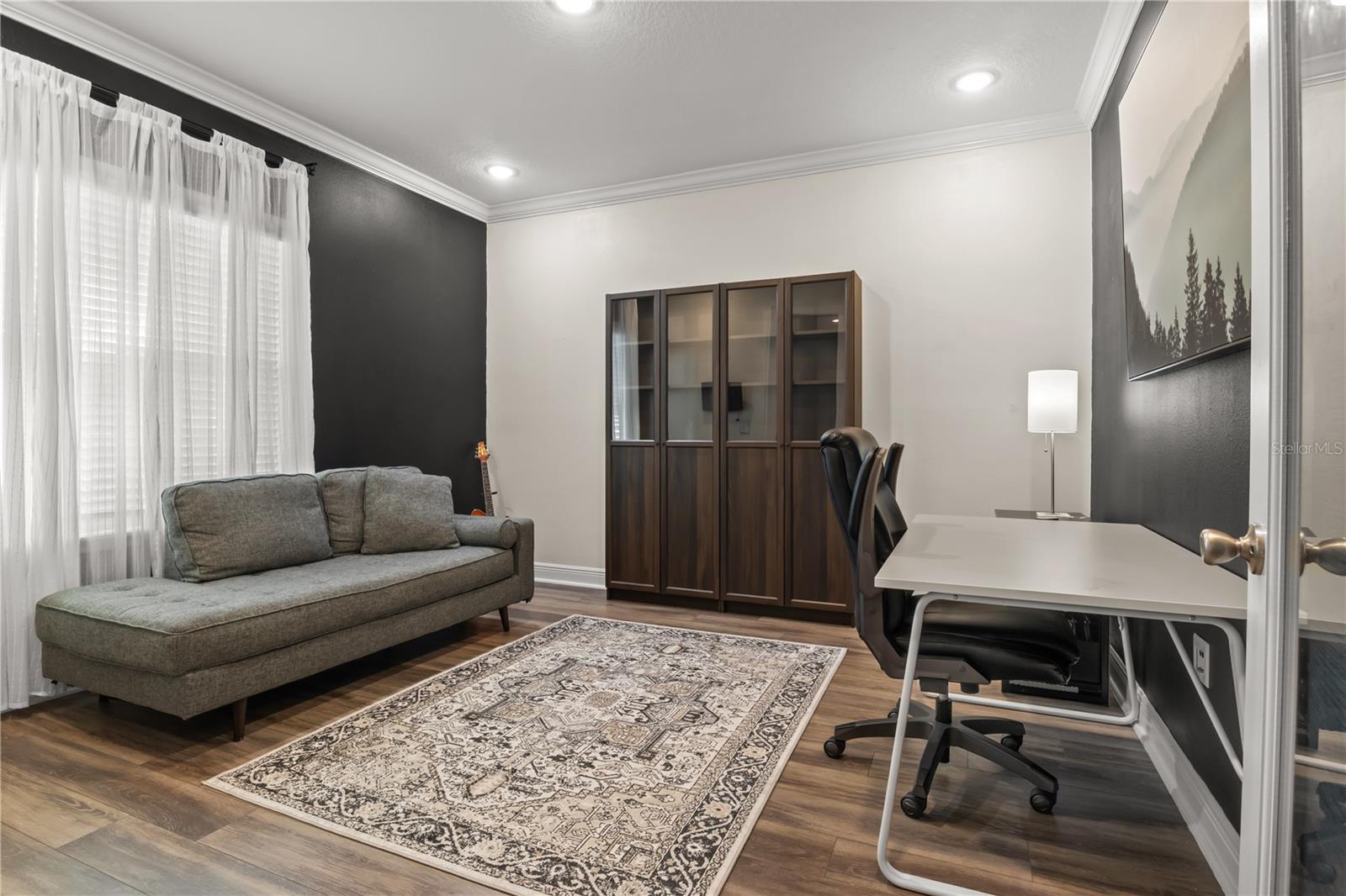 Image 12 of 45 For 14910 15th Street E