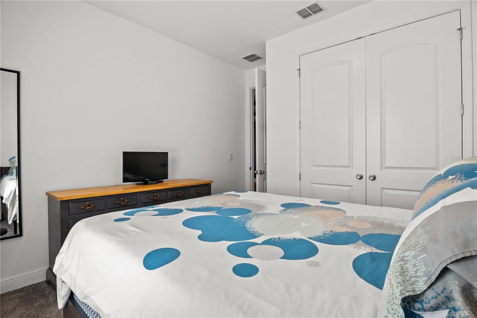 Image 16 of 45 For 14910 15th Street E