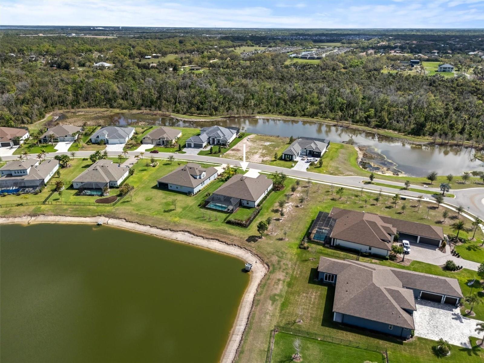 Image 37 of 45 For 14910 15th Street E