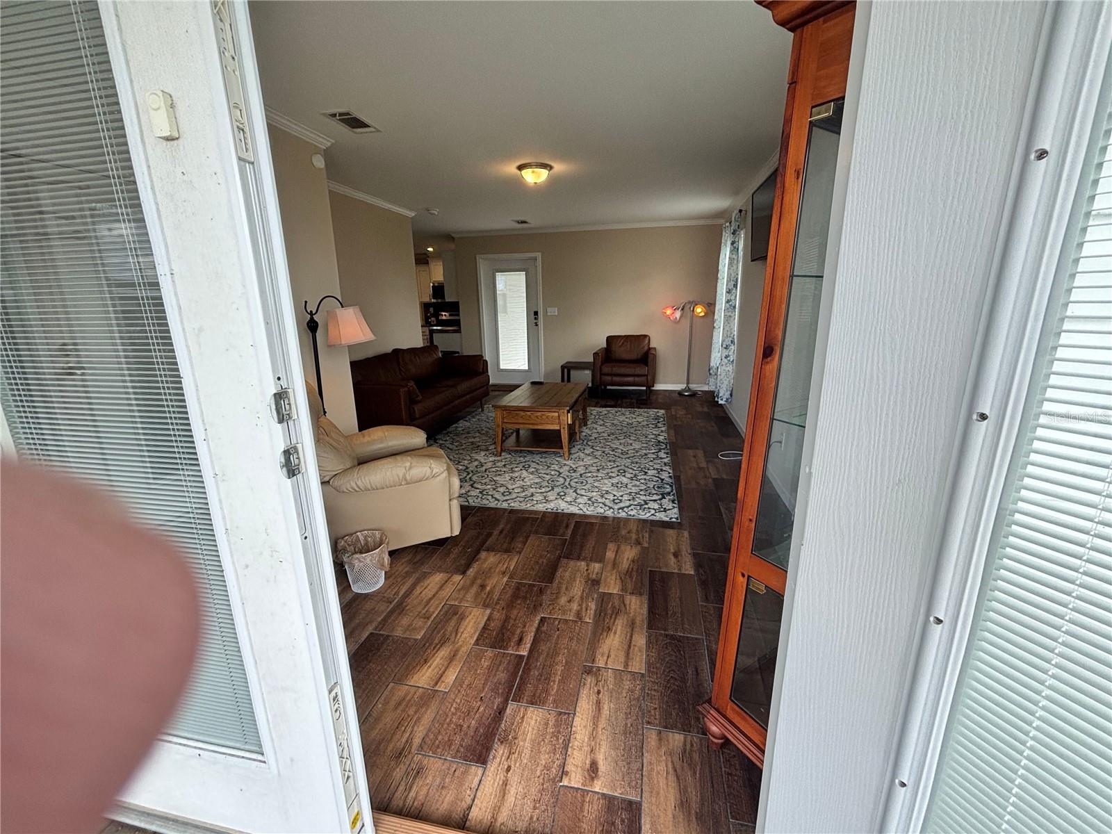 Image 12 of 50 For 2036 Missouri Drive