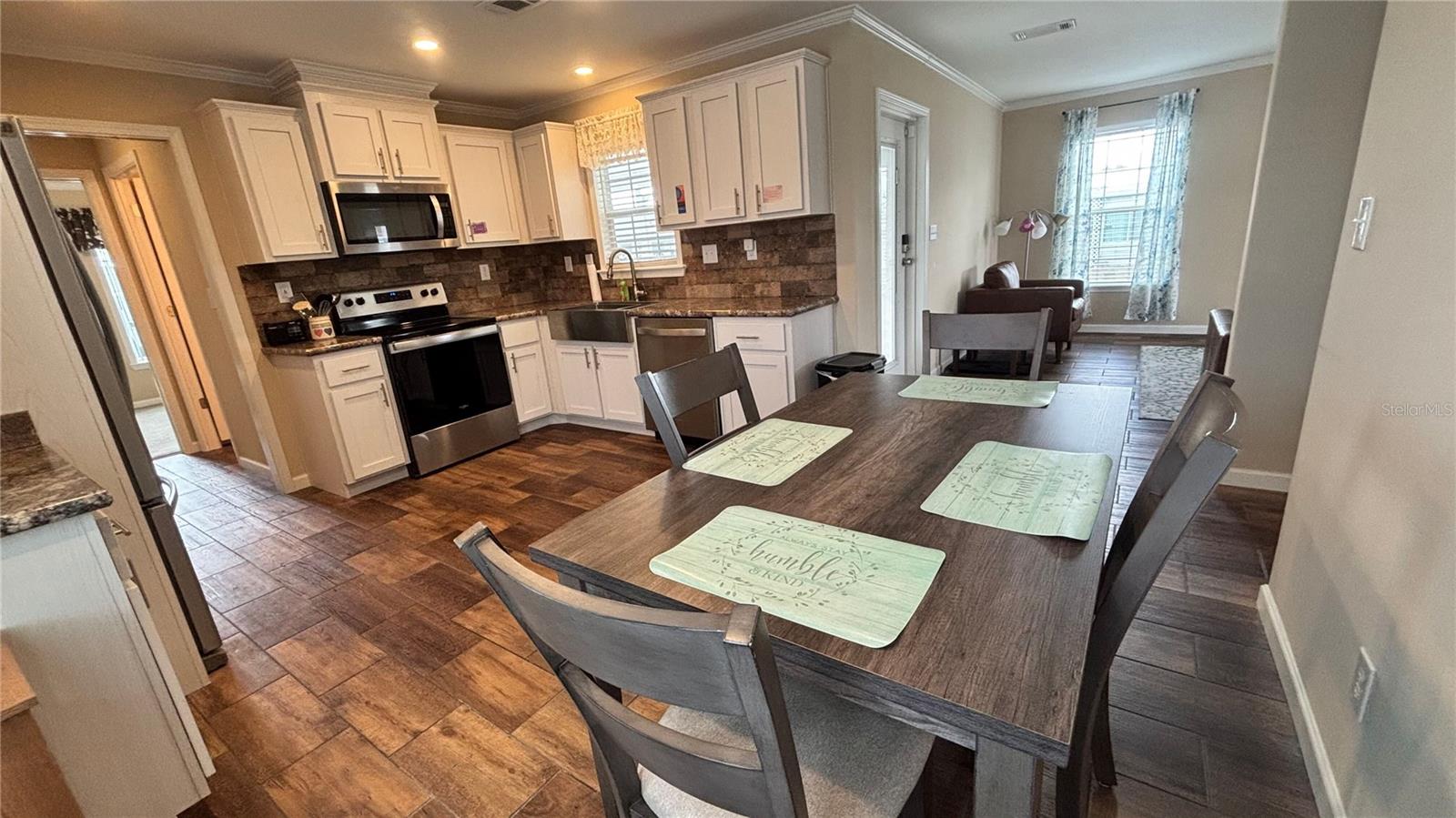 Image 26 of 50 For 2036 Missouri Drive