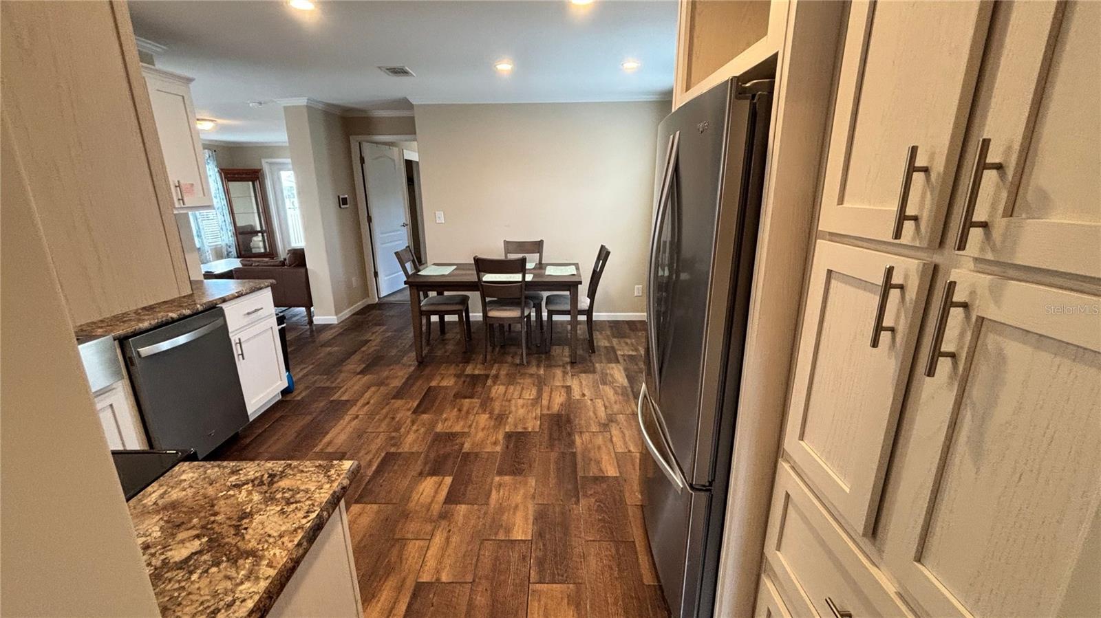 Image 27 of 50 For 2036 Missouri Drive