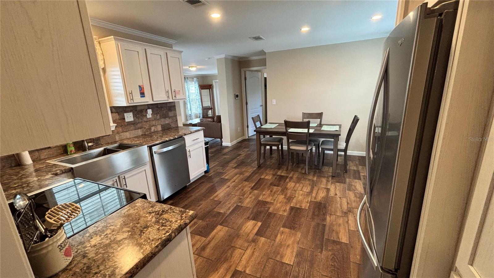 Image 28 of 50 For 2036 Missouri Drive