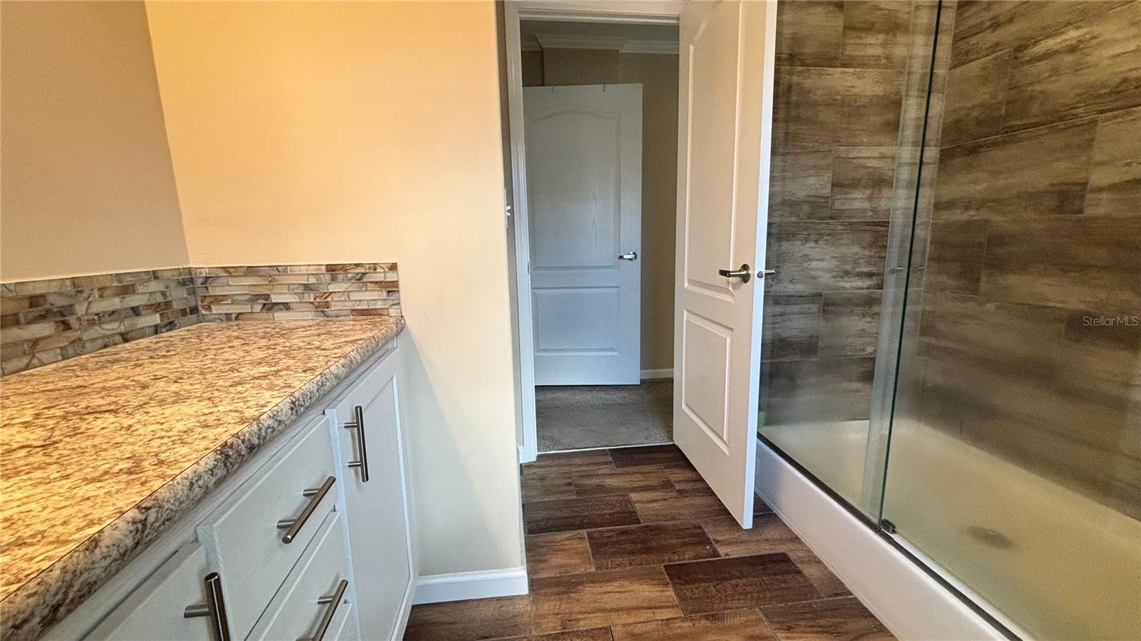 Image 37 of 50 For 2036 Missouri Drive