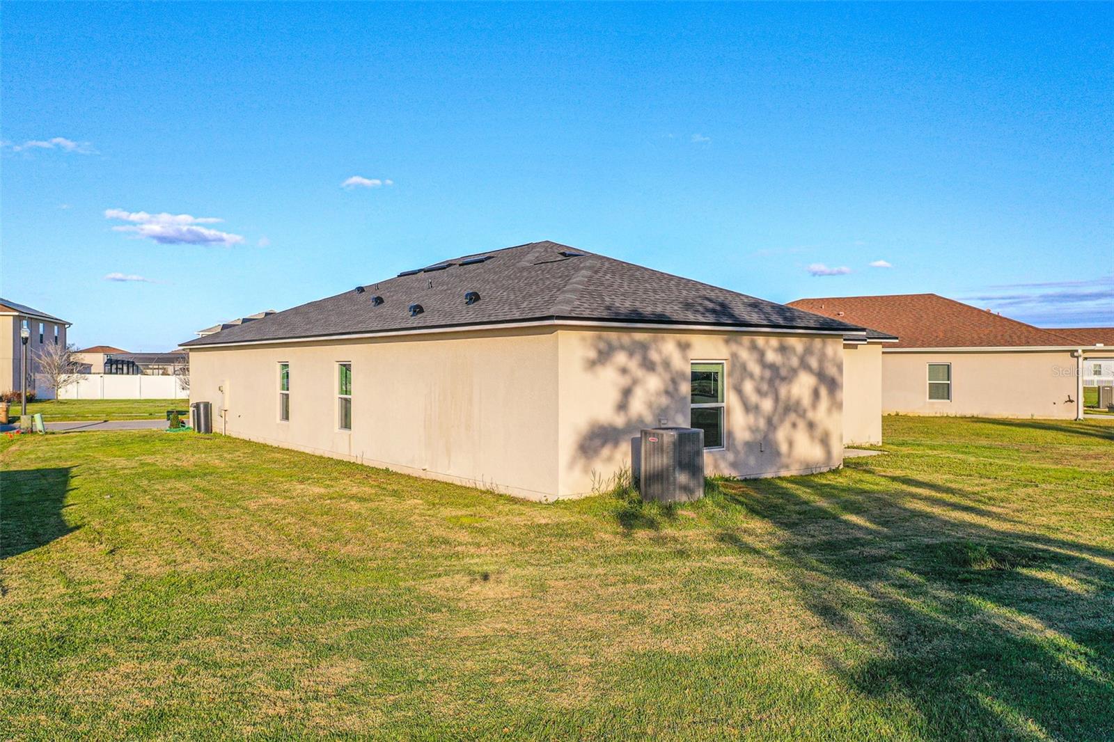 Image 18 of 27 For 385 Quarry Rock Circle