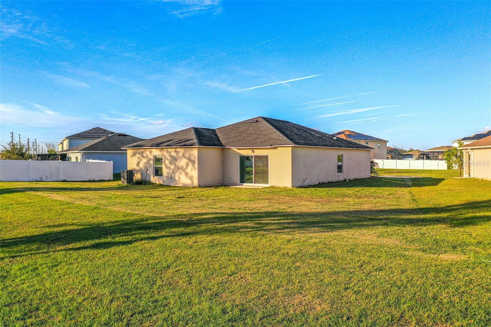 Image 19 of 27 For 385 Quarry Rock Circle