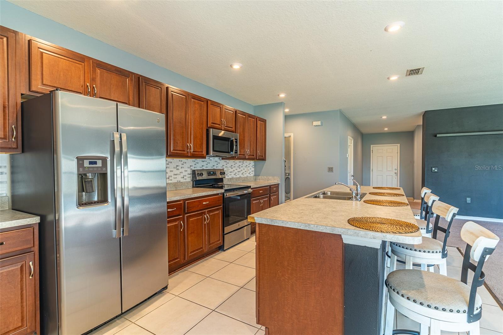 Image 5 of 27 For 385 Quarry Rock Circle