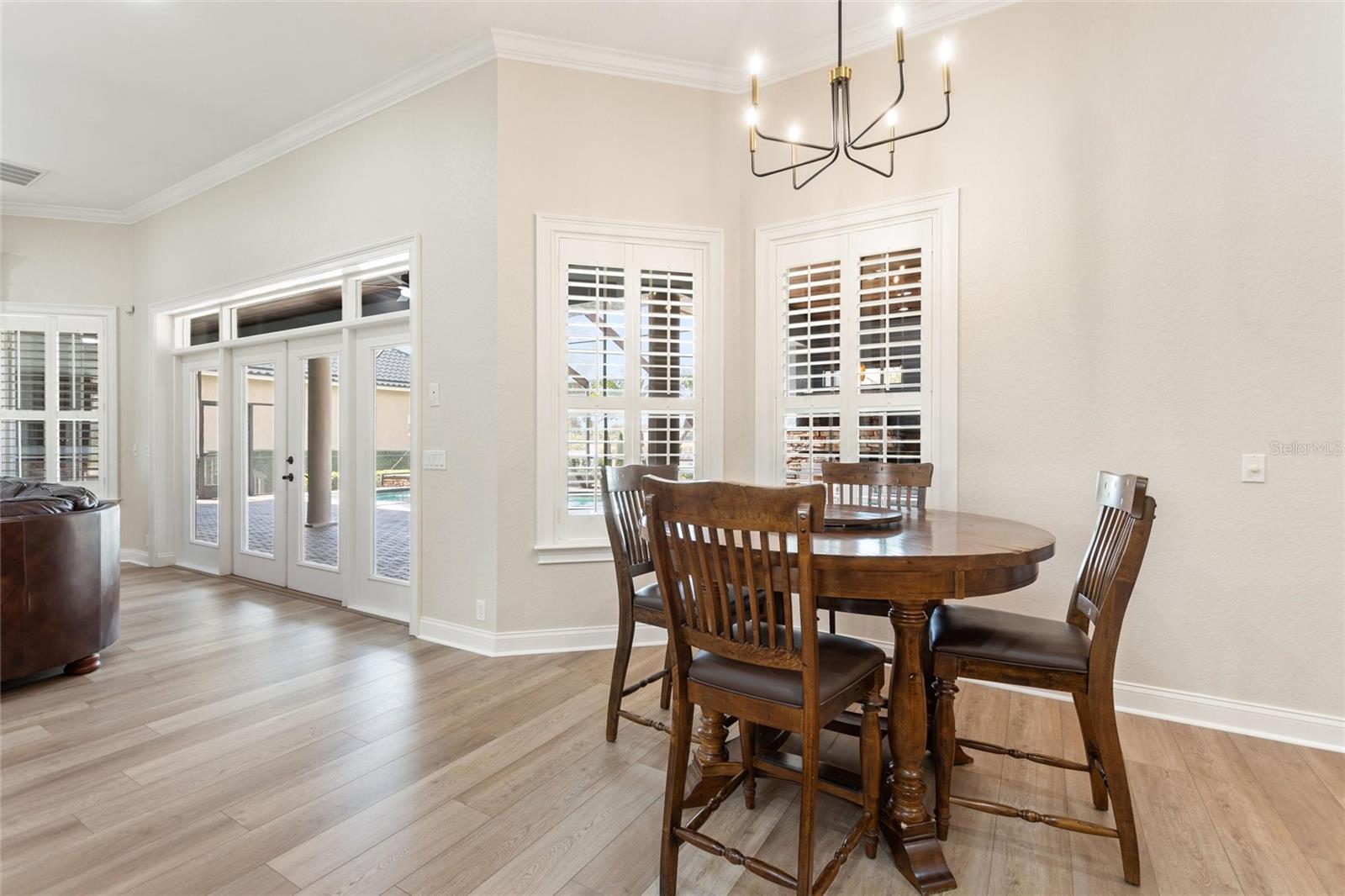 Image 19 of 70 For 4848 Island Shores Lane