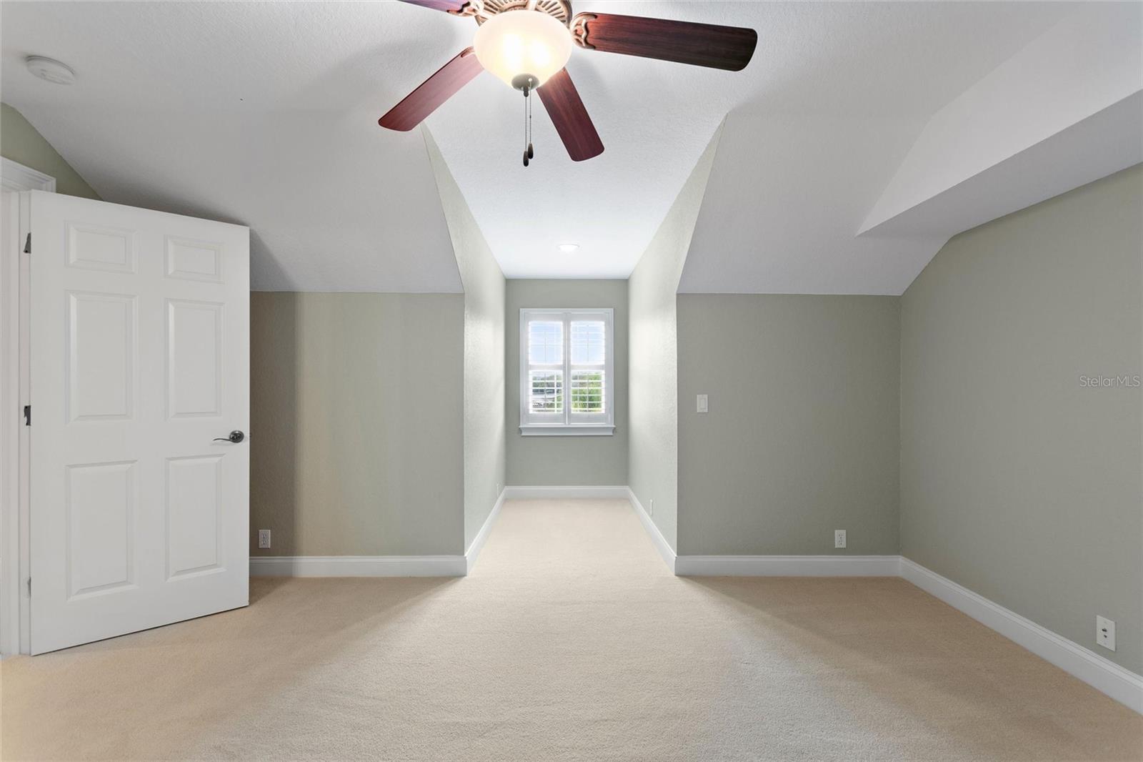 Image 47 of 70 For 4848 Island Shores Lane