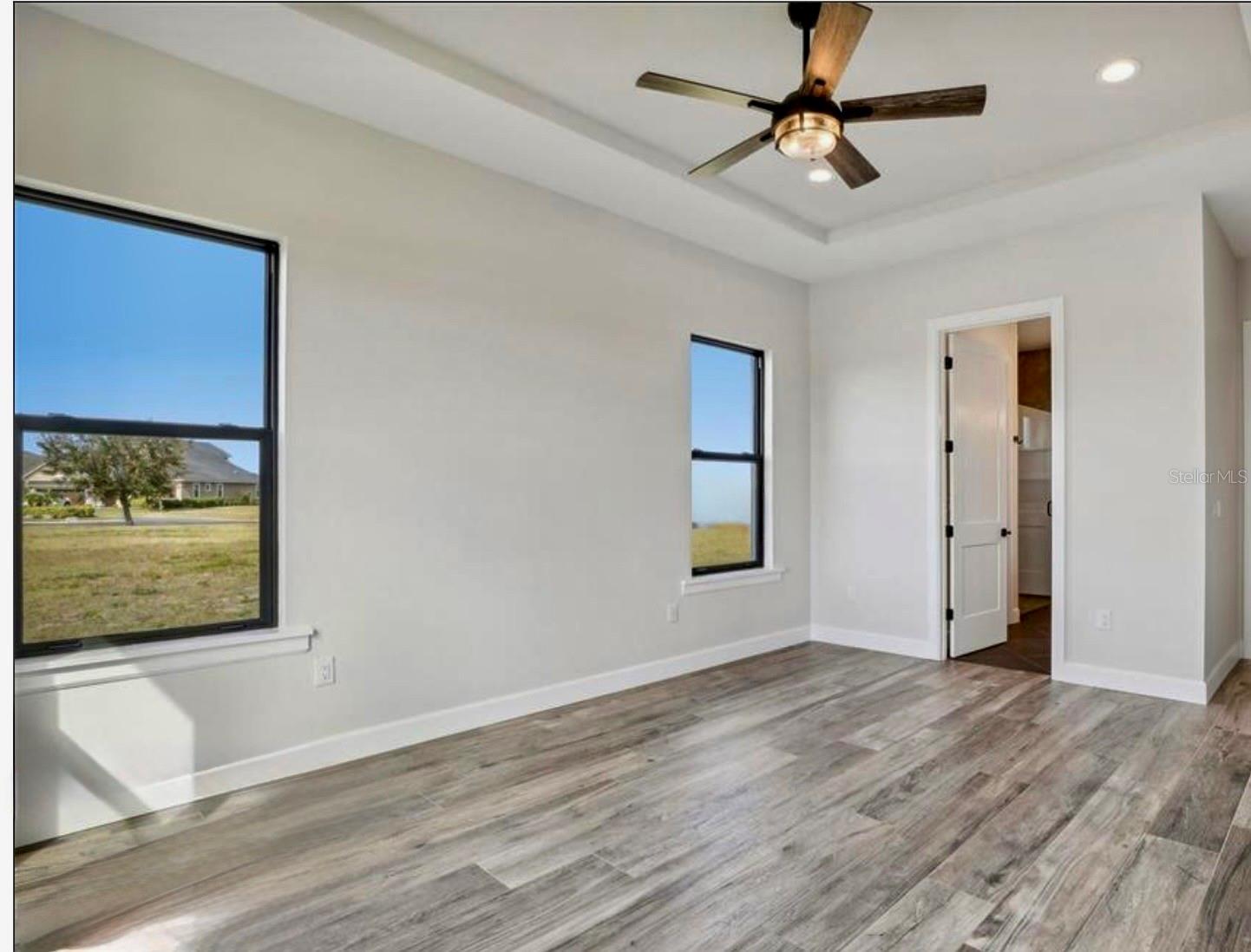 Image 22 of 40 For 224 Valencia Ridge Drive