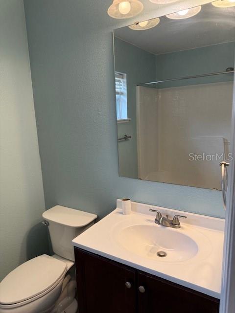 Image 34 of 39 For 8004 Settlers Creek Lane