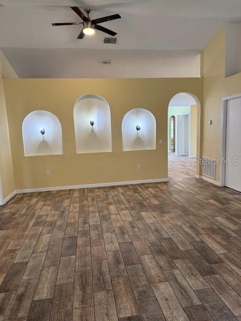 Image 7 of 39 For 8004 Settlers Creek Lane