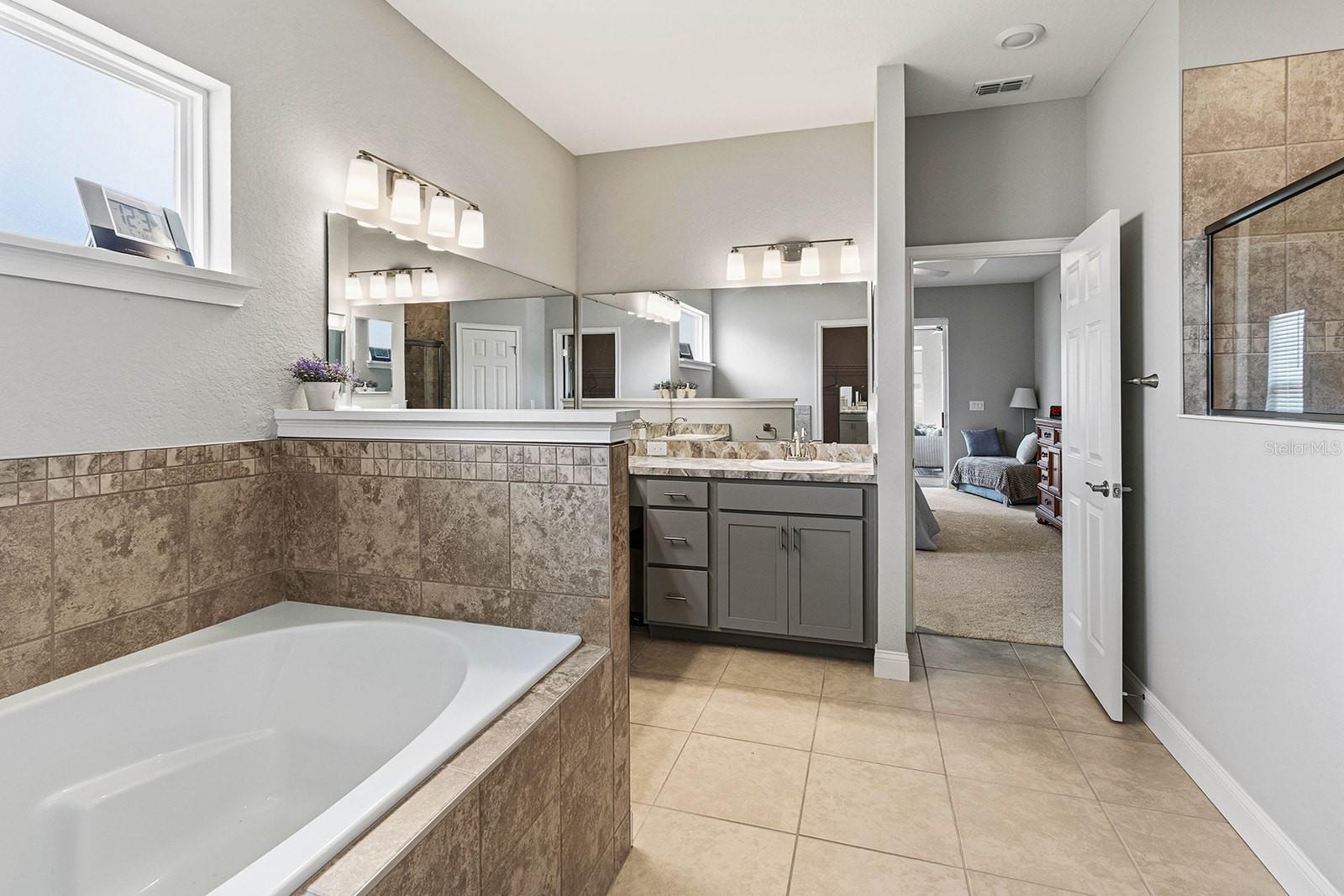 Image 21 of 41 For 3111 Kendal Way