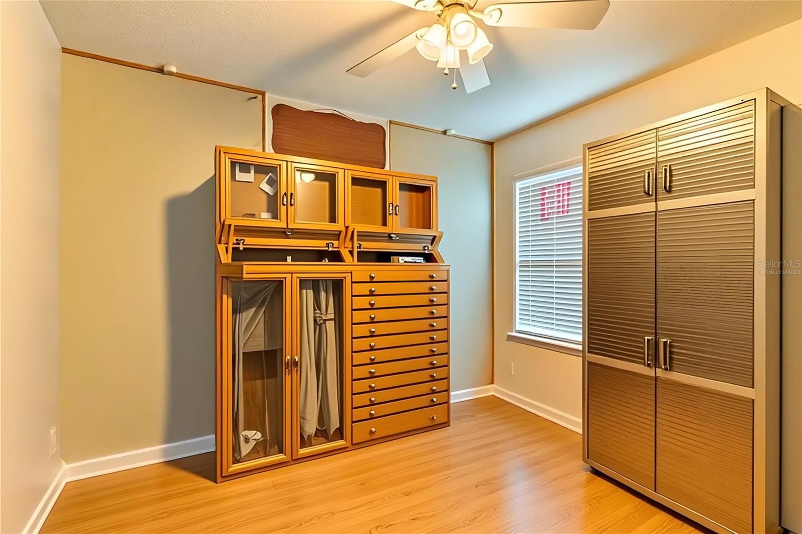 Image 21 of 32 For 1989 Van Buren Loop