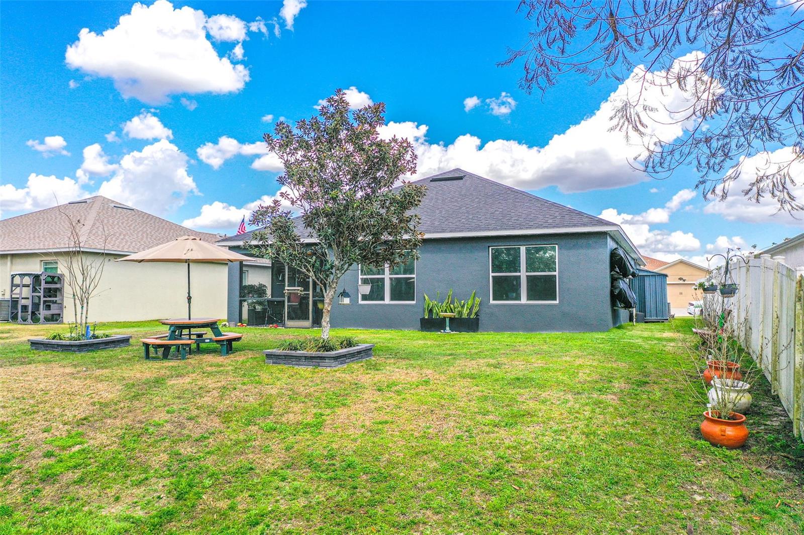 Image 27 of 32 For 1989 Van Buren Loop