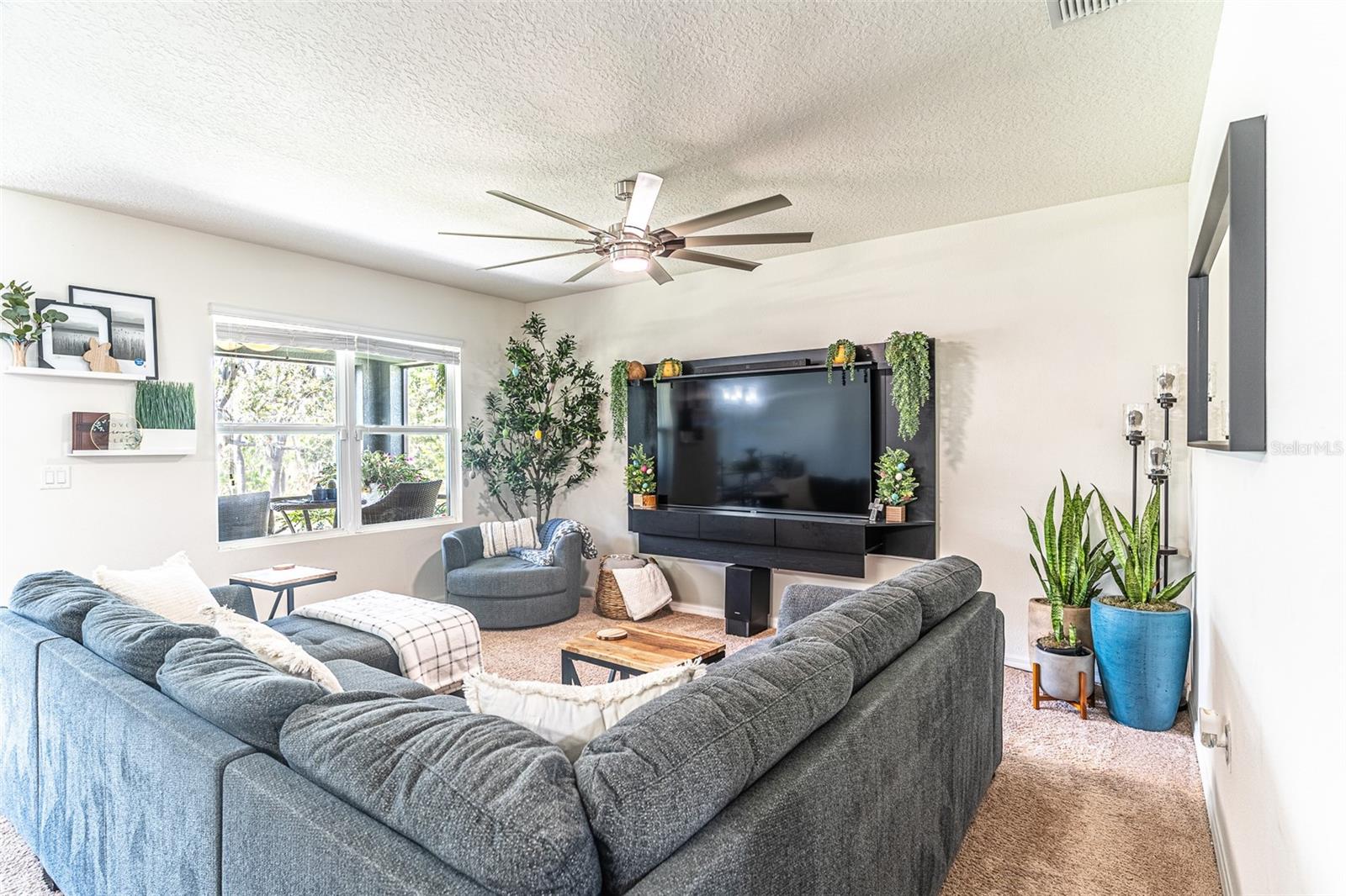 Image 3 of 32 For 1989 Van Buren Loop