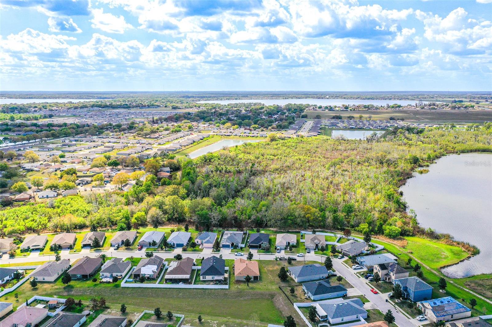 Image 31 of 32 For 1989 Van Buren Loop