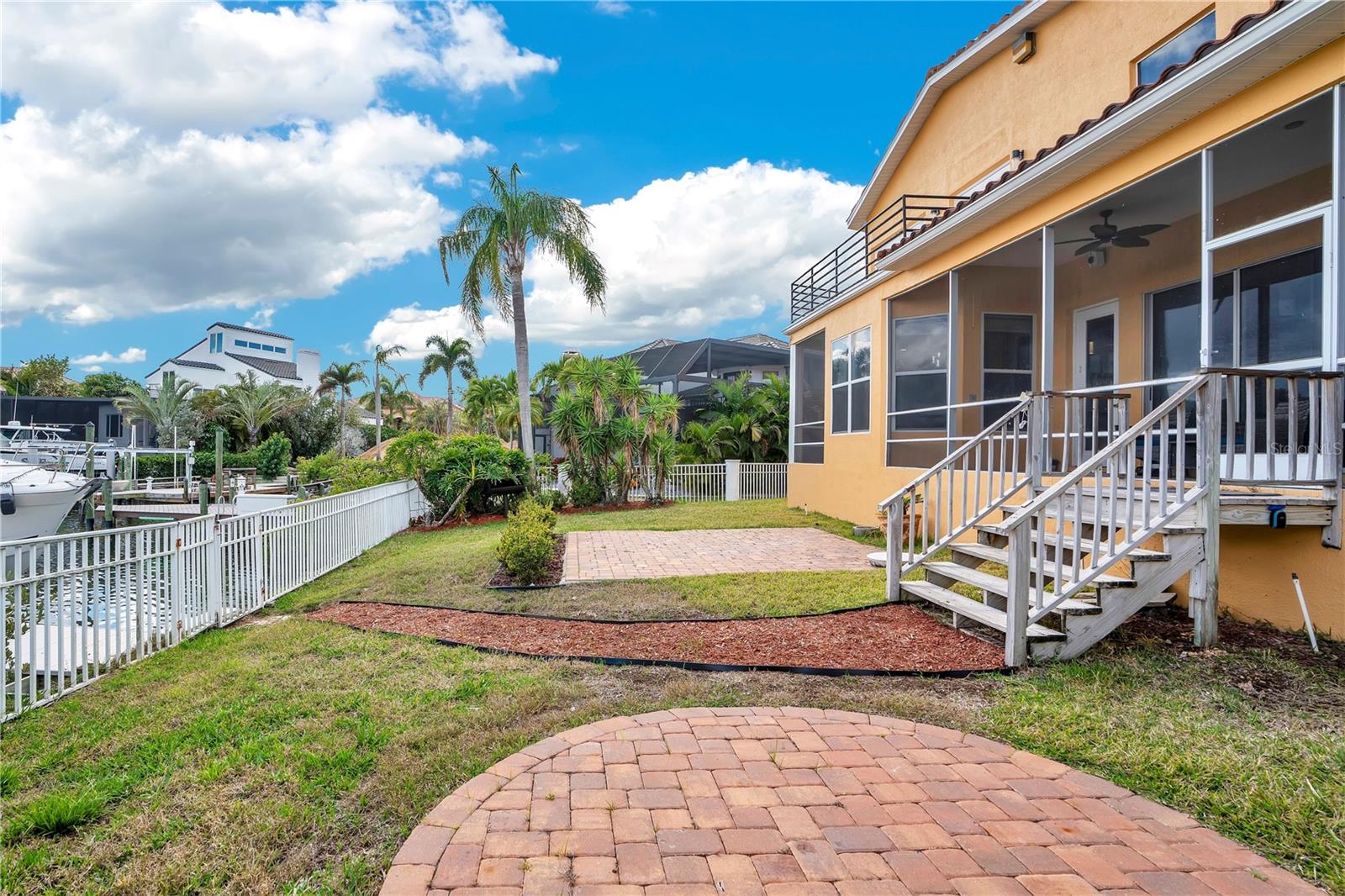 Image 47 of 87 For 934 Symphony Isles Boulevard