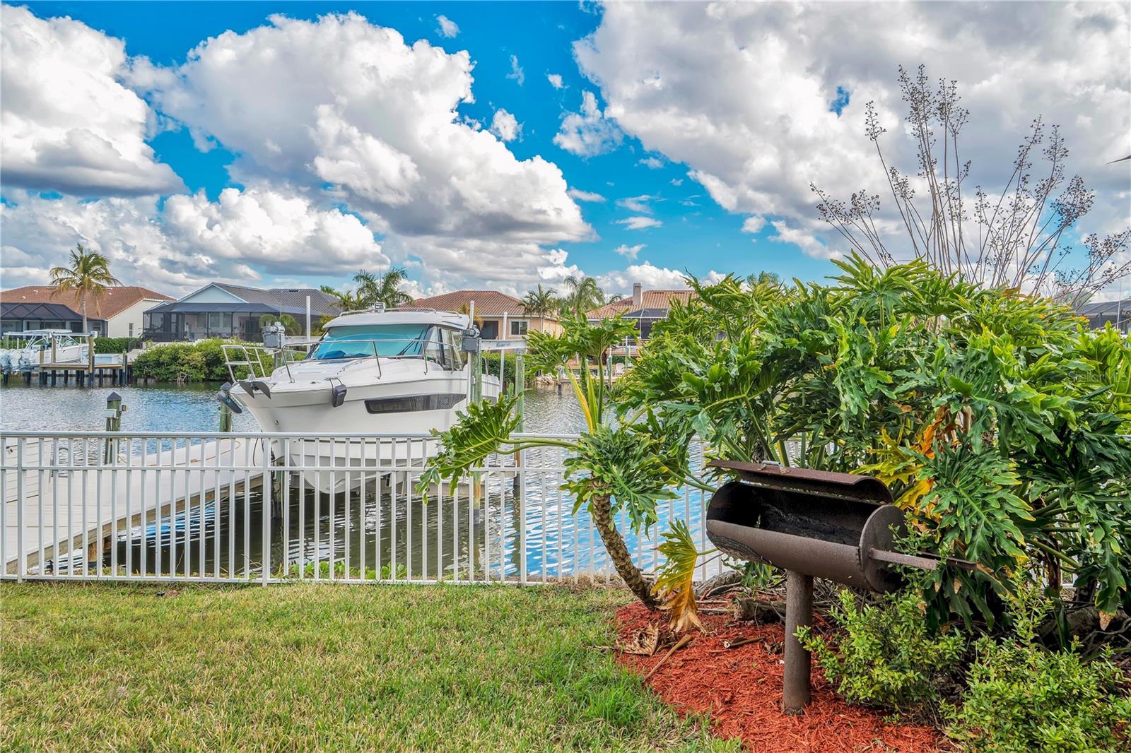 Image 52 of 87 For 934 Symphony Isles Boulevard