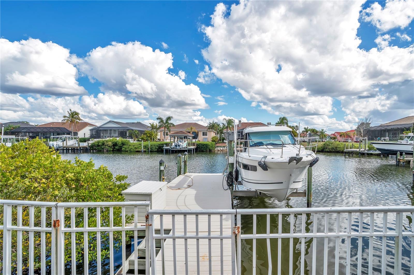 Image 53 of 87 For 934 Symphony Isles Boulevard