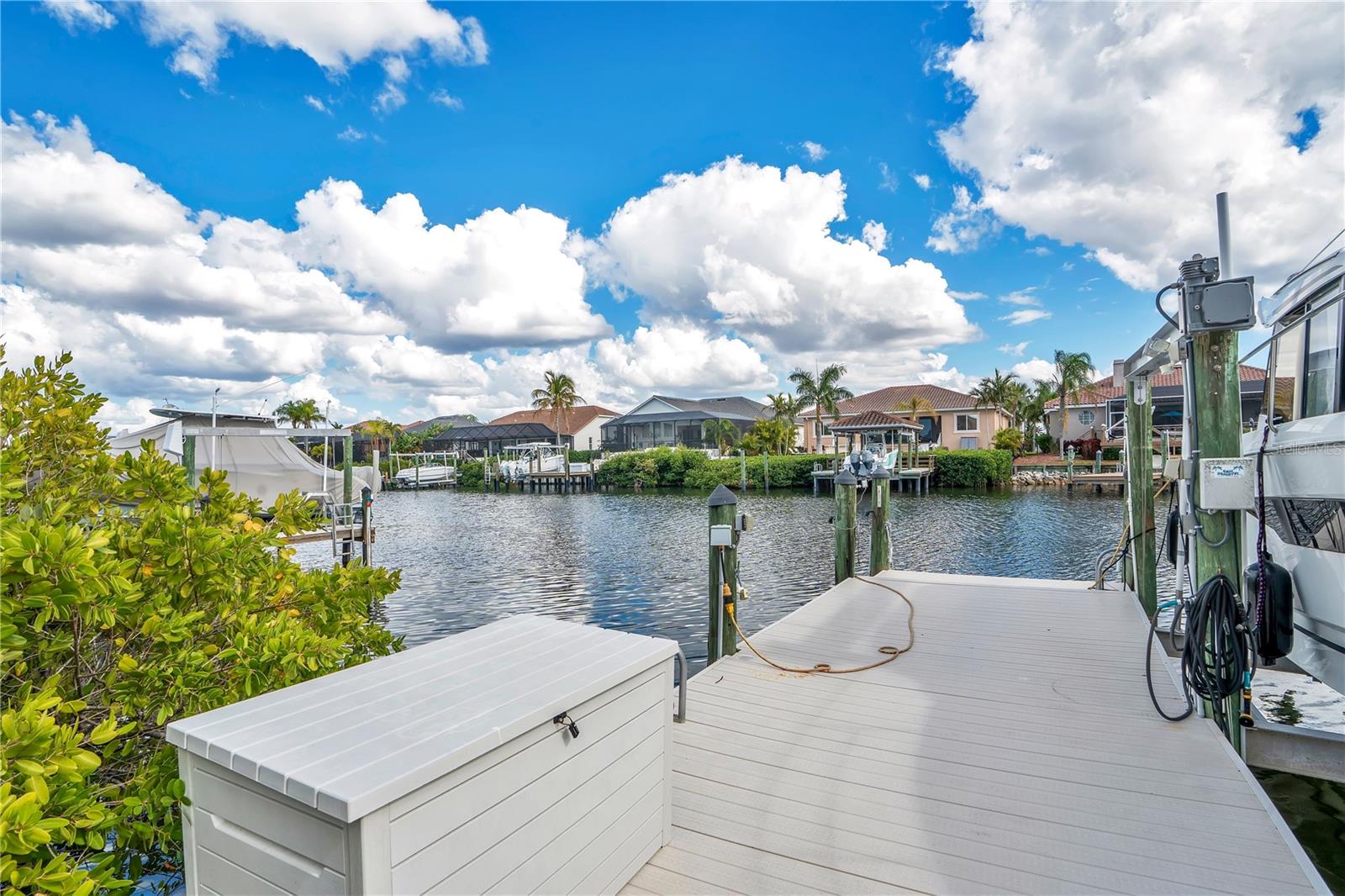 Image 54 of 87 For 934 Symphony Isles Boulevard