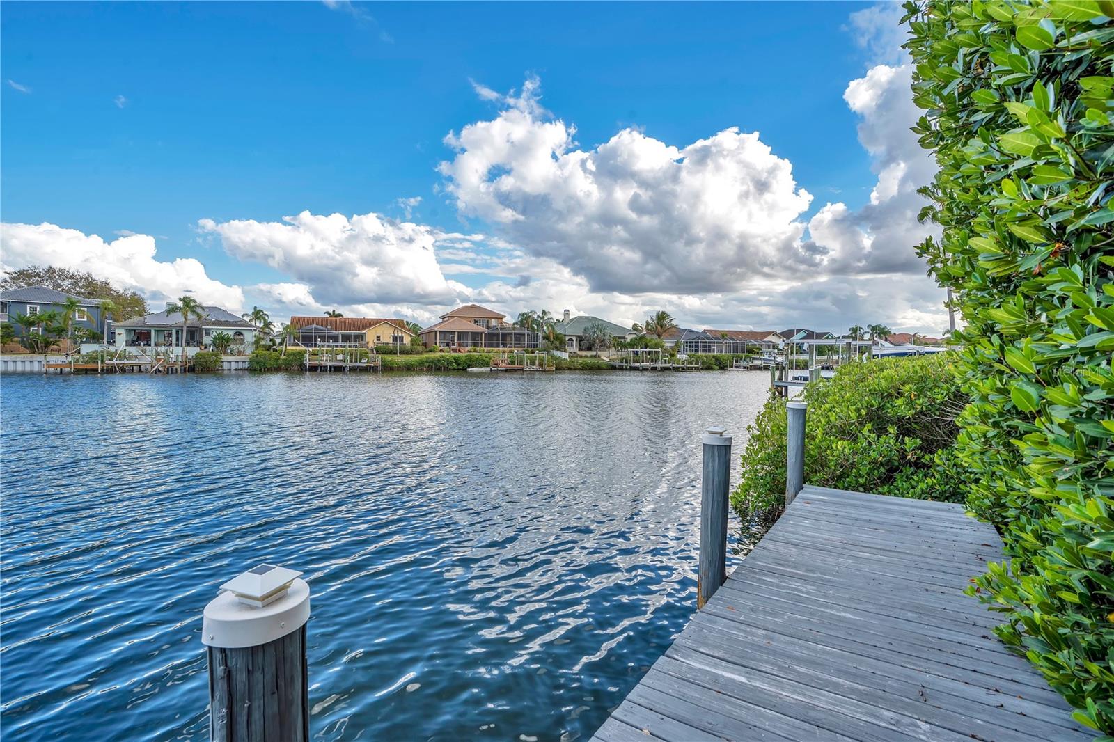 Image 68 of 87 For 934 Symphony Isles Boulevard