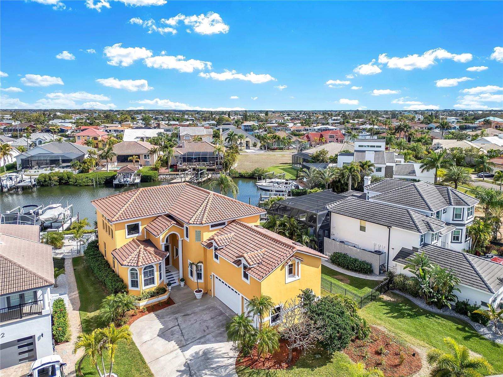 Image 70 of 87 For 934 Symphony Isles Boulevard