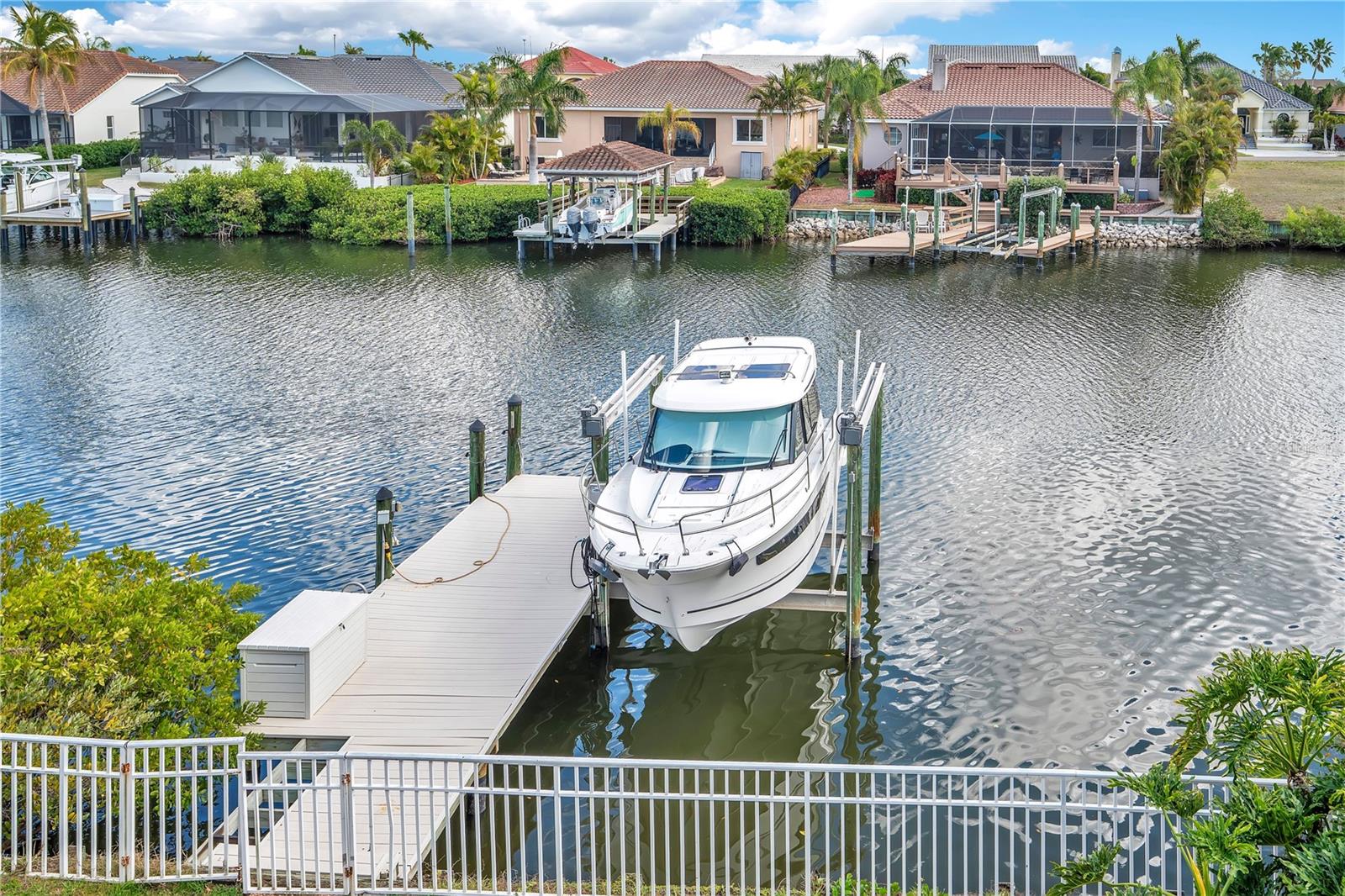 Image 73 of 87 For 934 Symphony Isles Boulevard