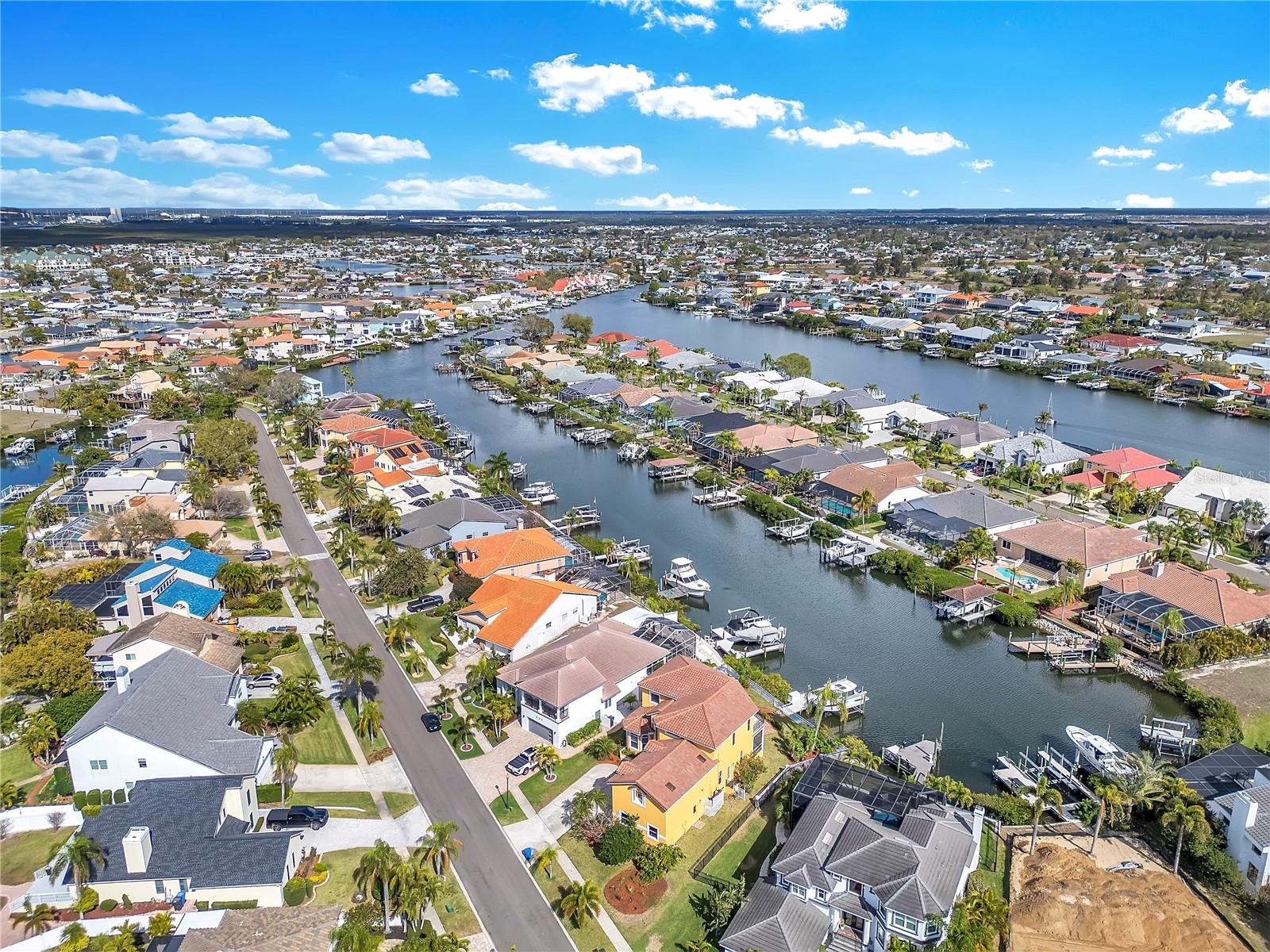 Image 75 of 87 For 934 Symphony Isles Boulevard