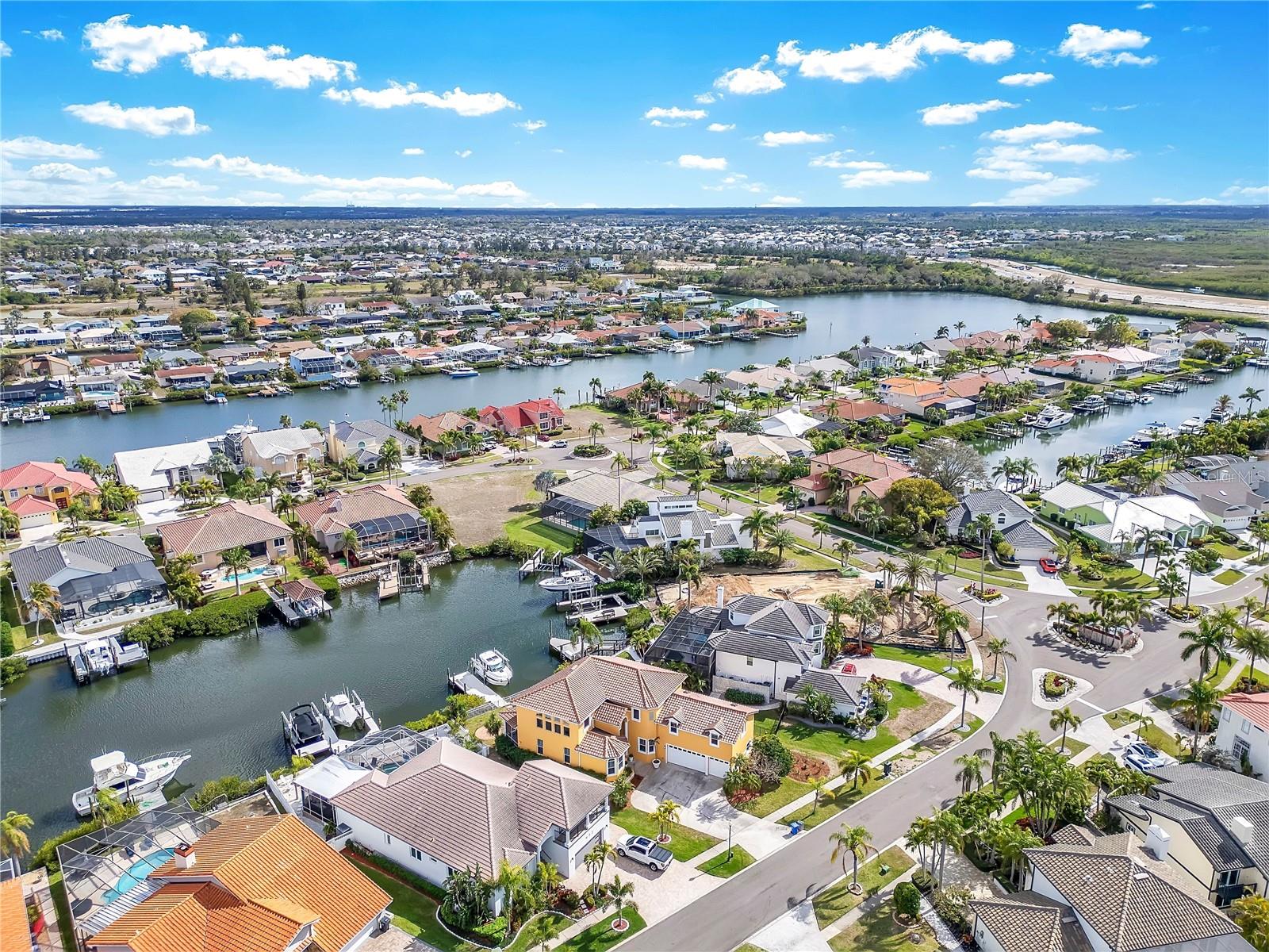 Image 77 of 87 For 934 Symphony Isles Boulevard