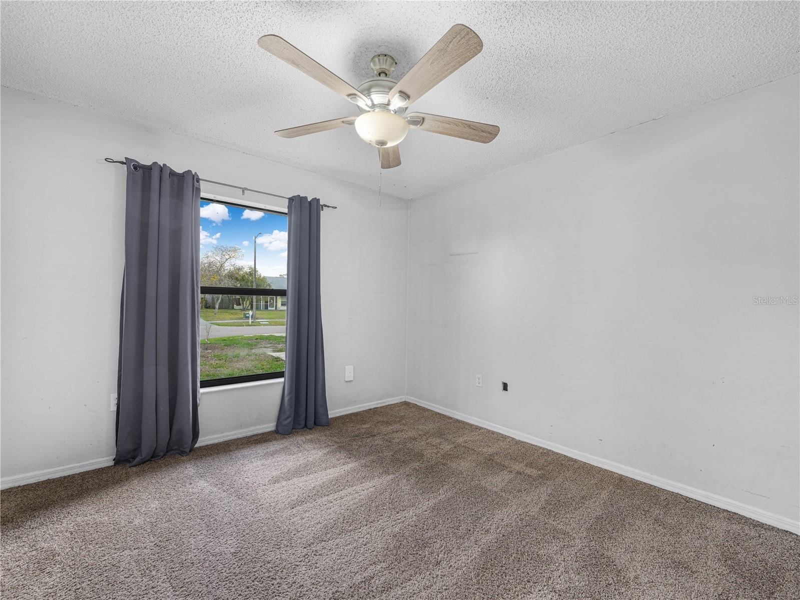 Image 15 of 25 For 2610 Sprucewood Lane