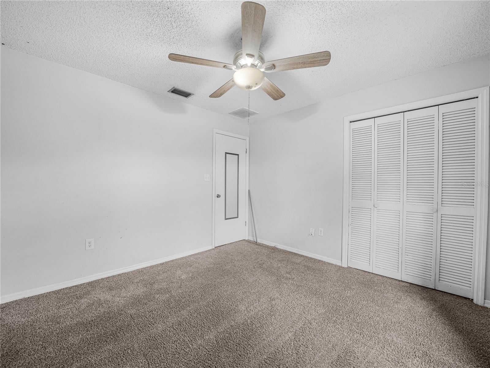 Image 16 of 25 For 2610 Sprucewood Lane