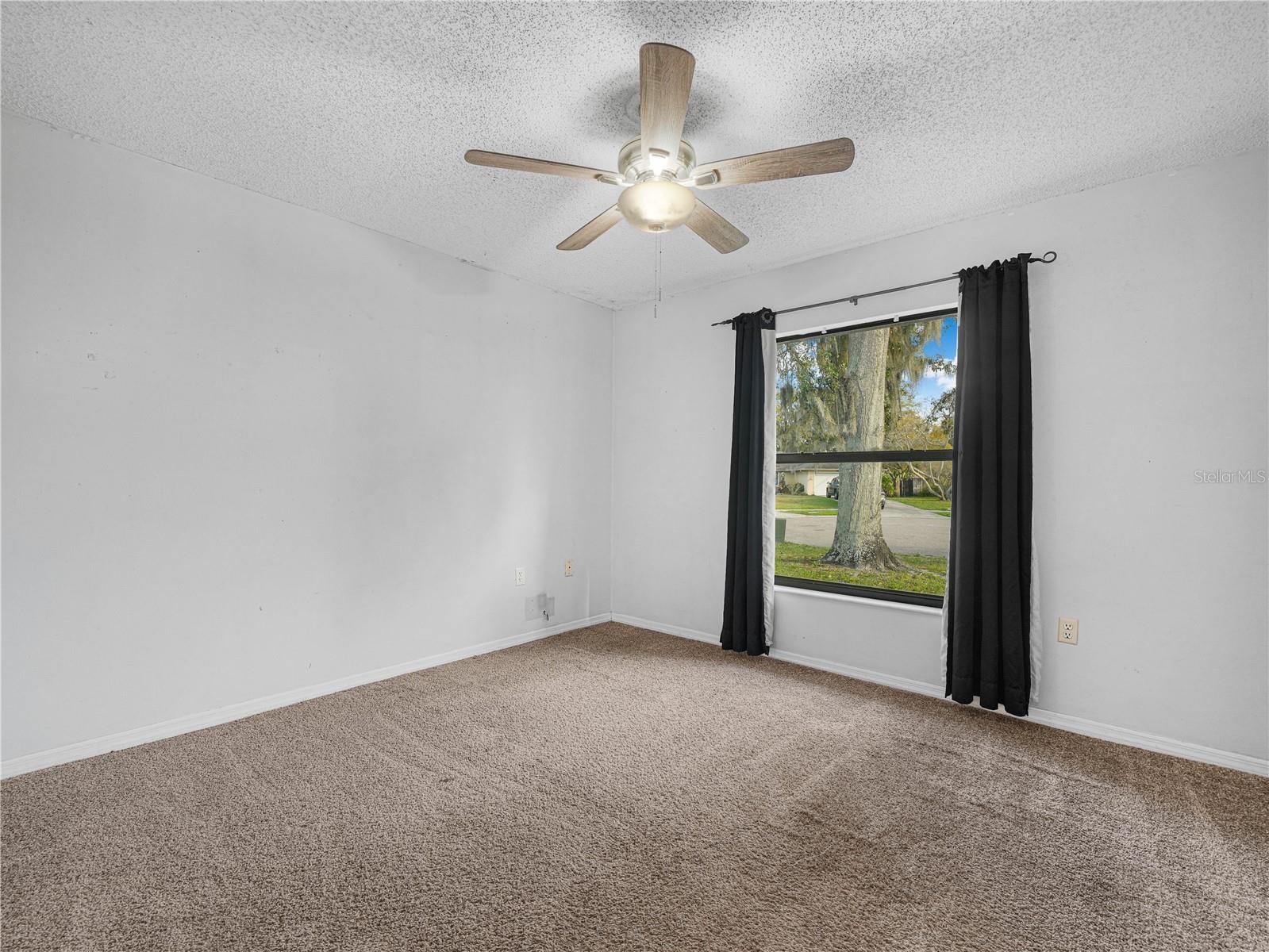 Image 17 of 25 For 2610 Sprucewood Lane