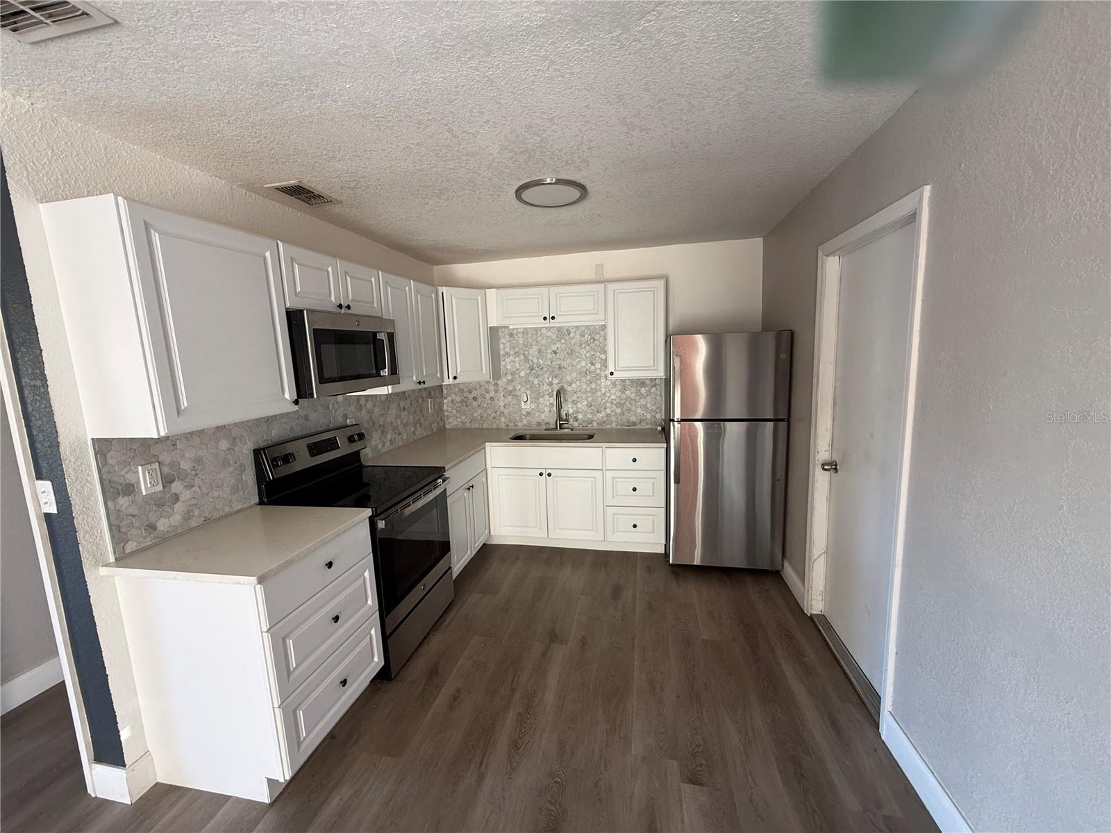 Image 3 of 22 For 1611 Fruitwood Drive