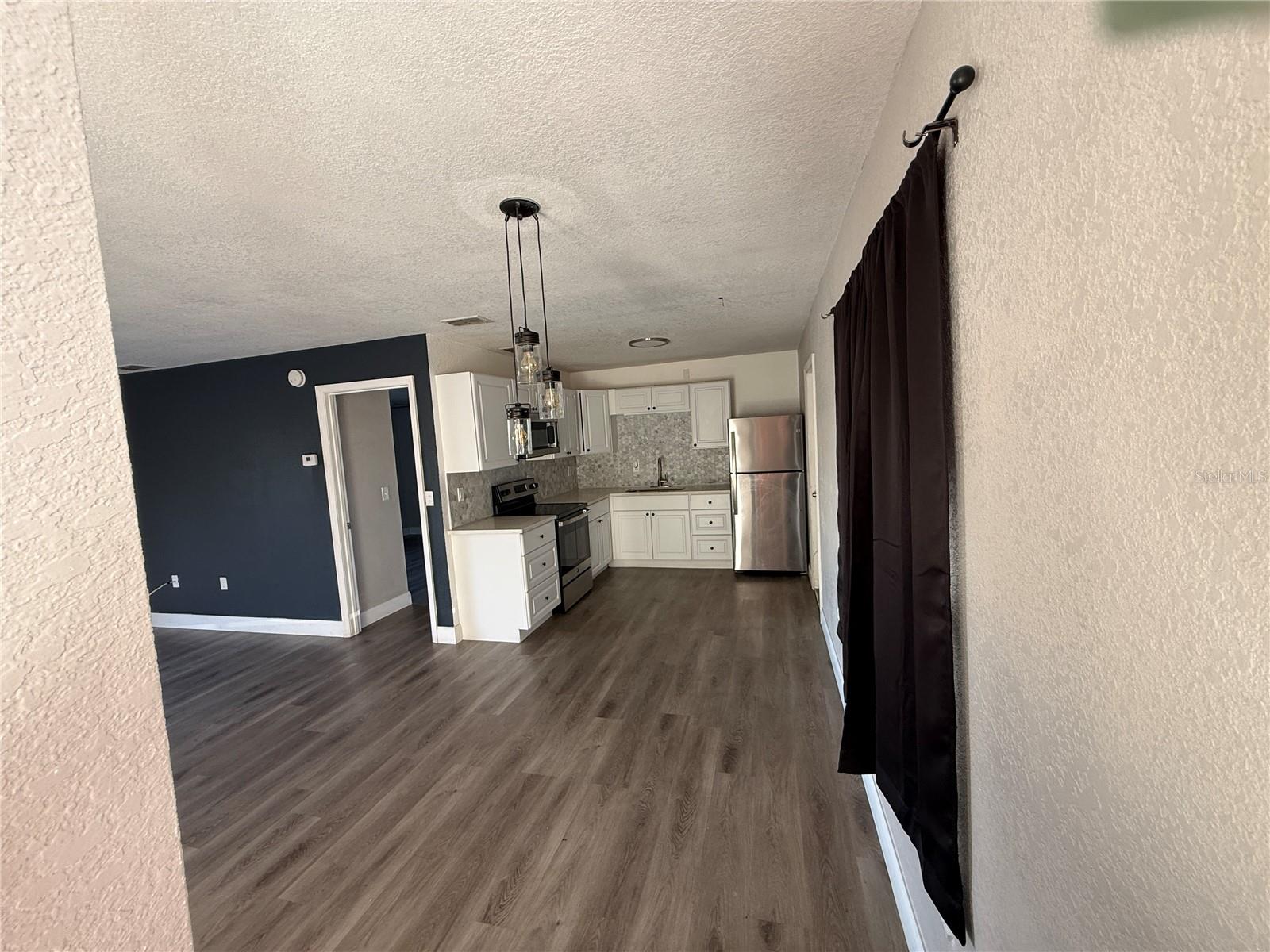 Image 4 of 22 For 1611 Fruitwood Drive