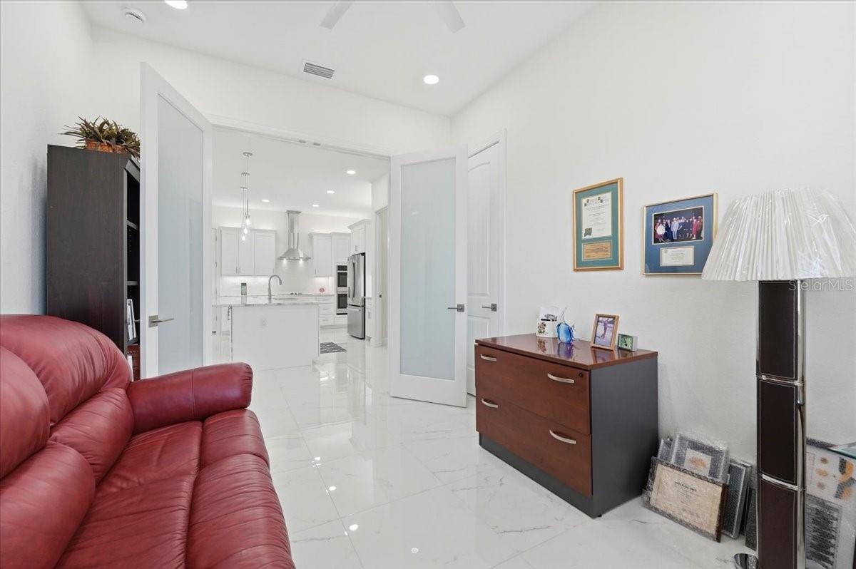 Image 22 of 44 For 517 Home Coming Way