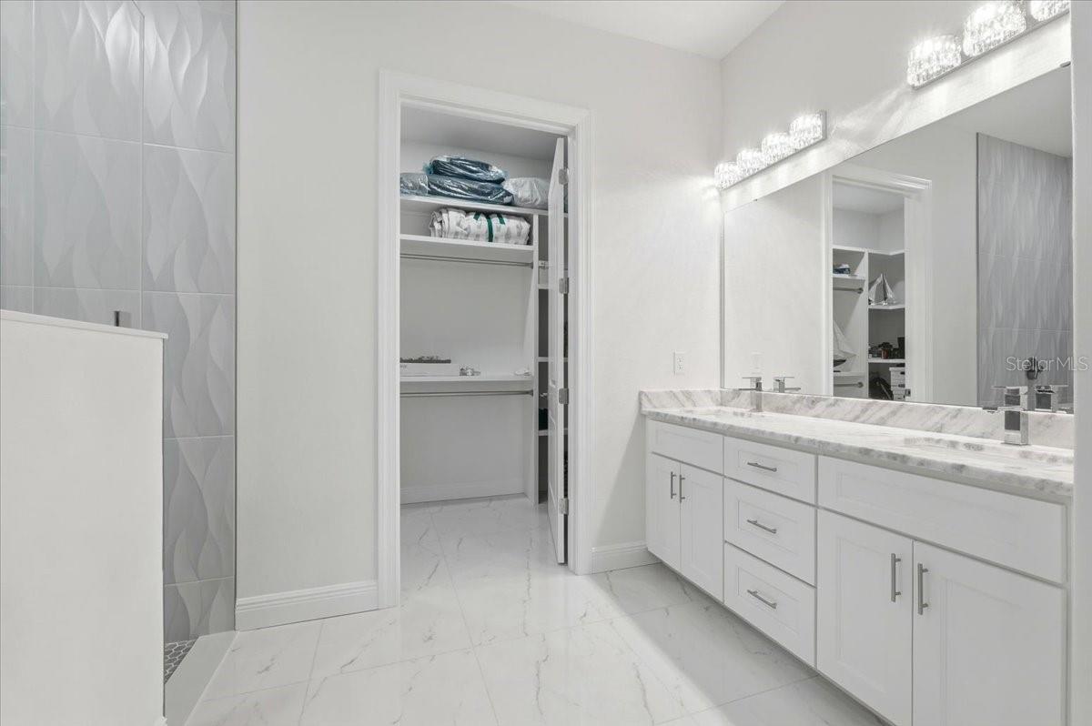 Image 27 of 44 For 517 Home Coming Way