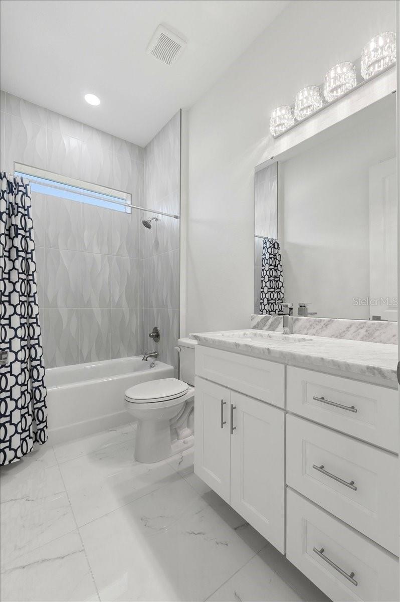 Image 33 of 44 For 517 Home Coming Way