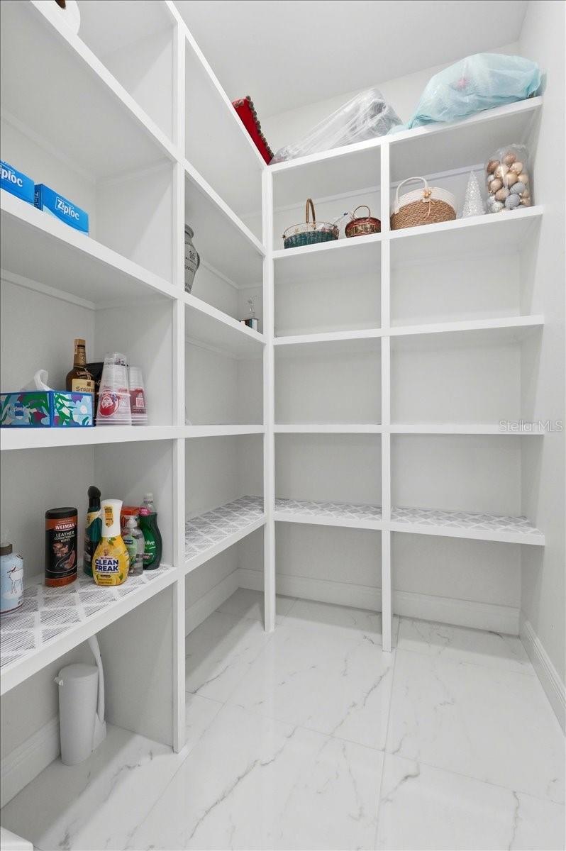 Image 35 of 44 For 517 Home Coming Way