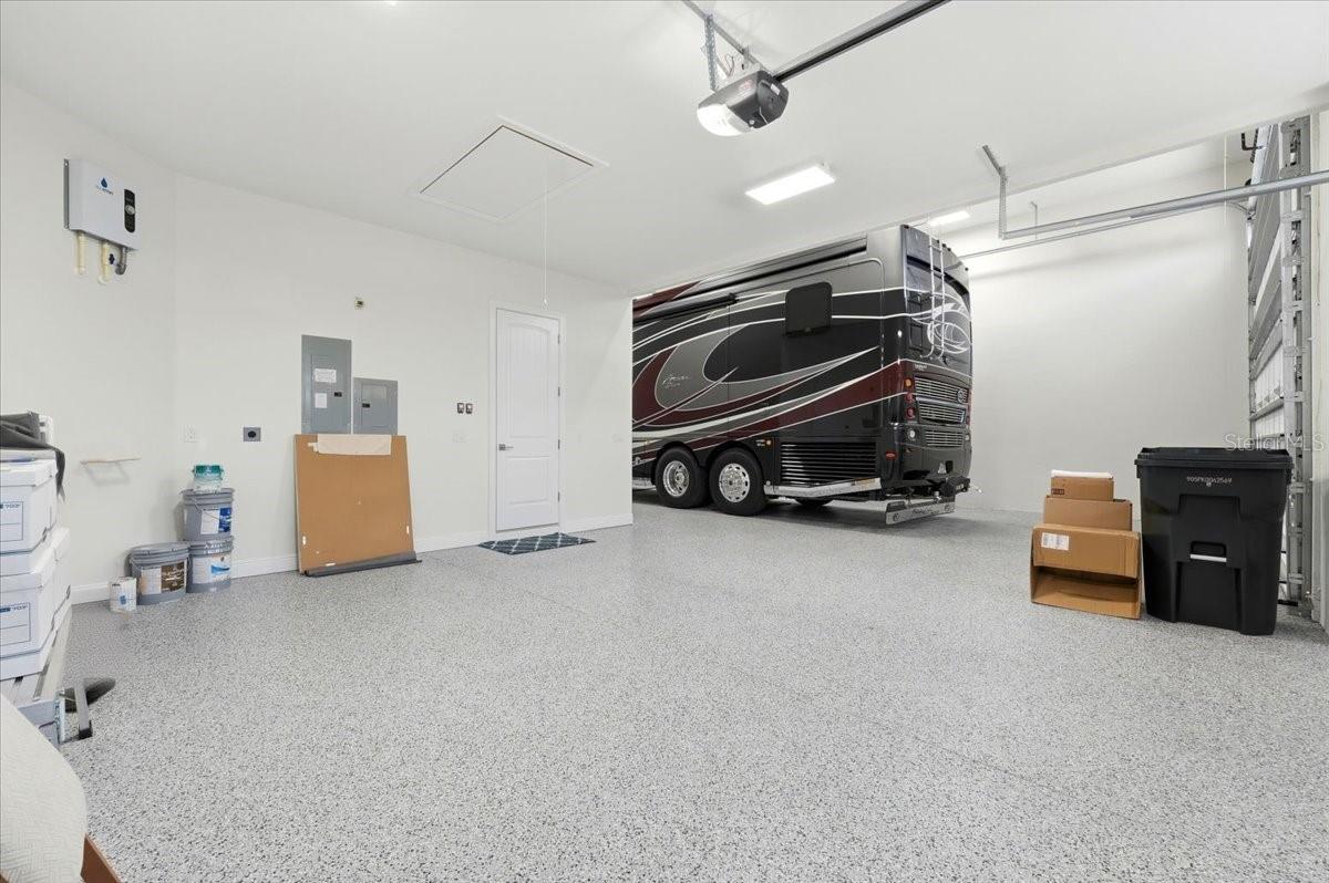 Image 41 of 44 For 517 Home Coming Way