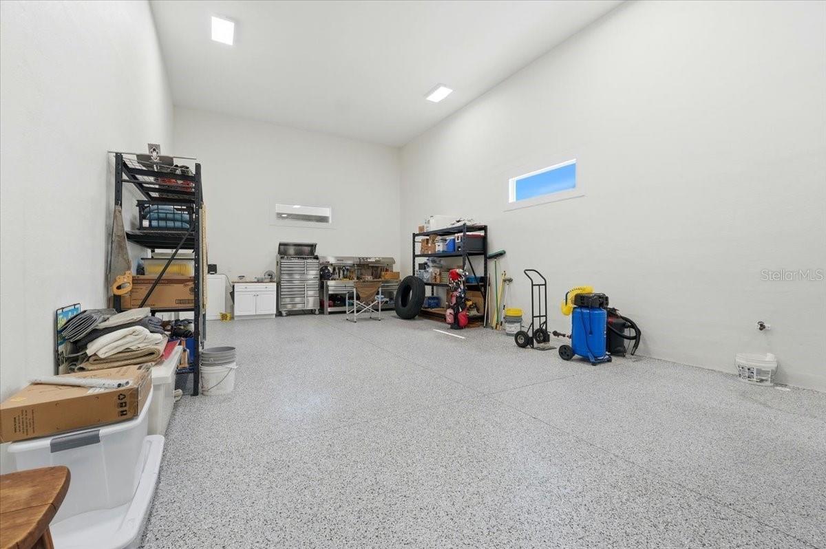 Image 42 of 44 For 517 Home Coming Way