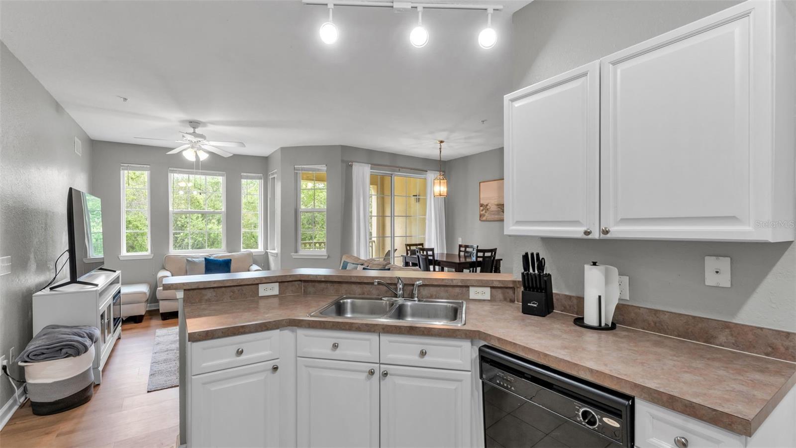 Image 24 of 61 For 412 Terrace Ridge Circle 412