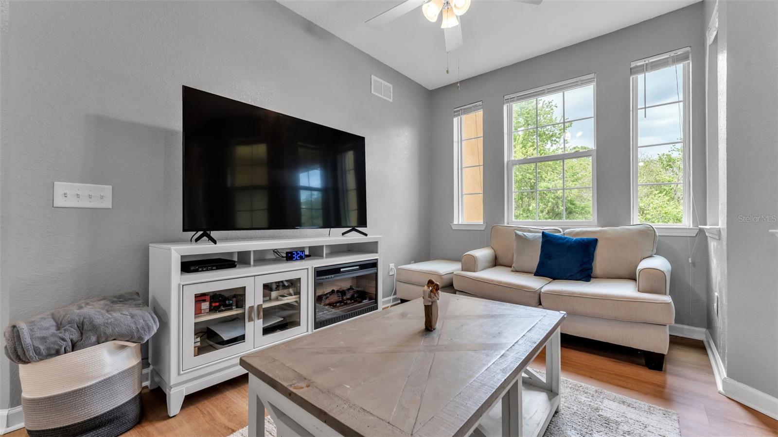 Image 29 of 61 For 412 Terrace Ridge Circle 412