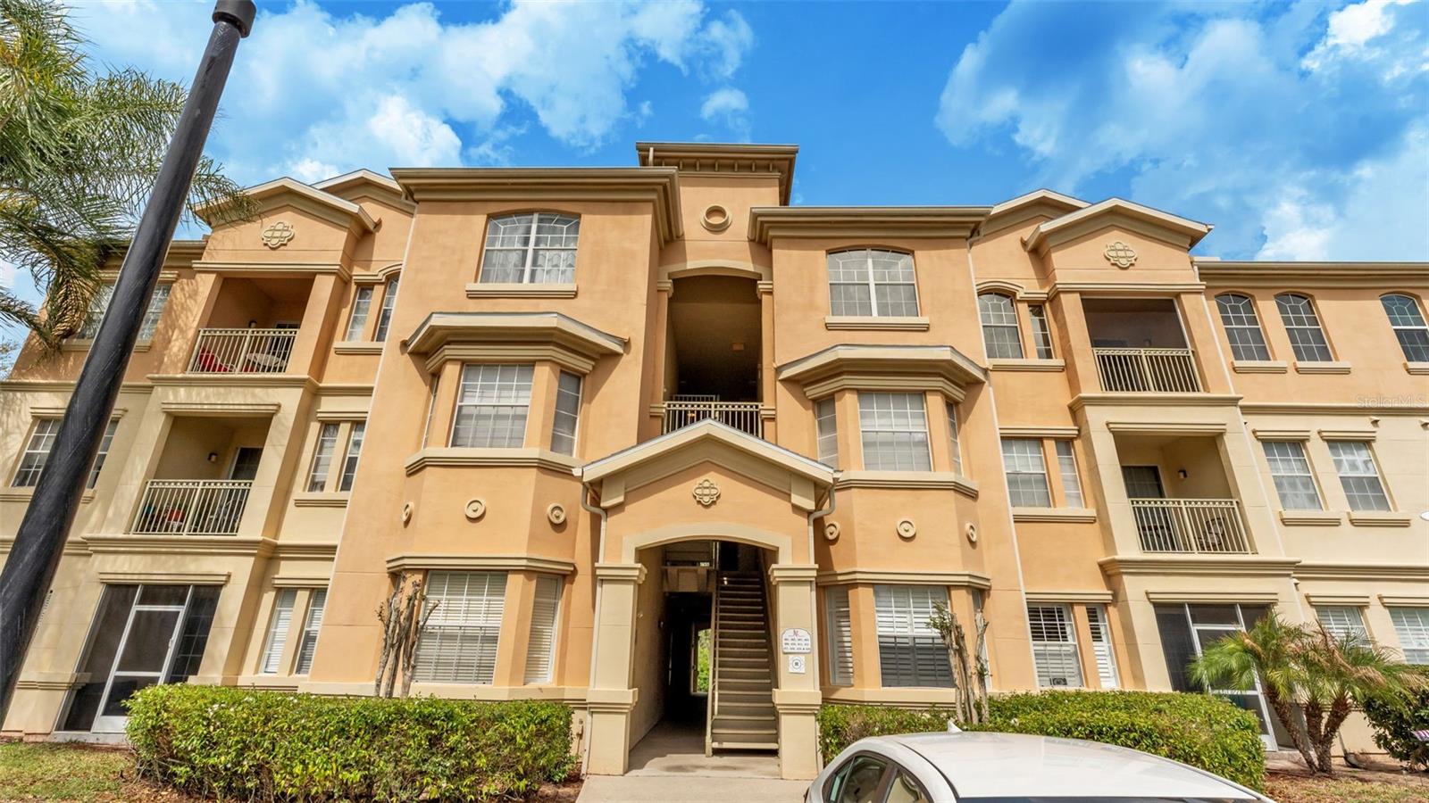 Image 3 of 61 For 412 Terrace Ridge Circle 412