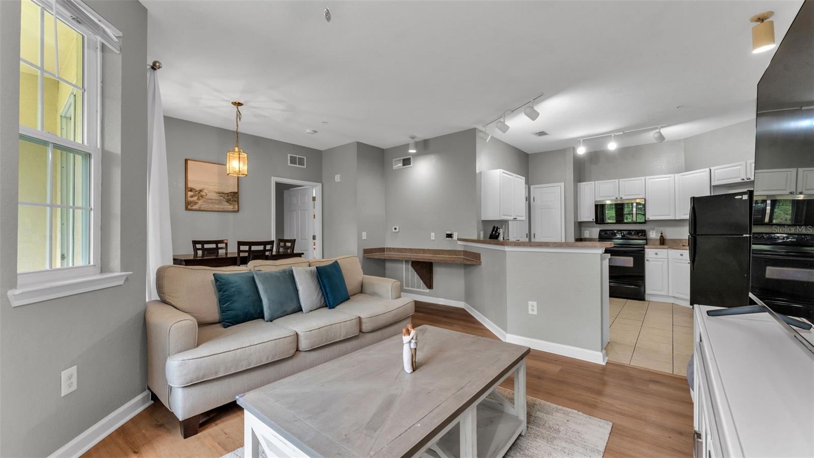 Image 30 of 61 For 412 Terrace Ridge Circle 412