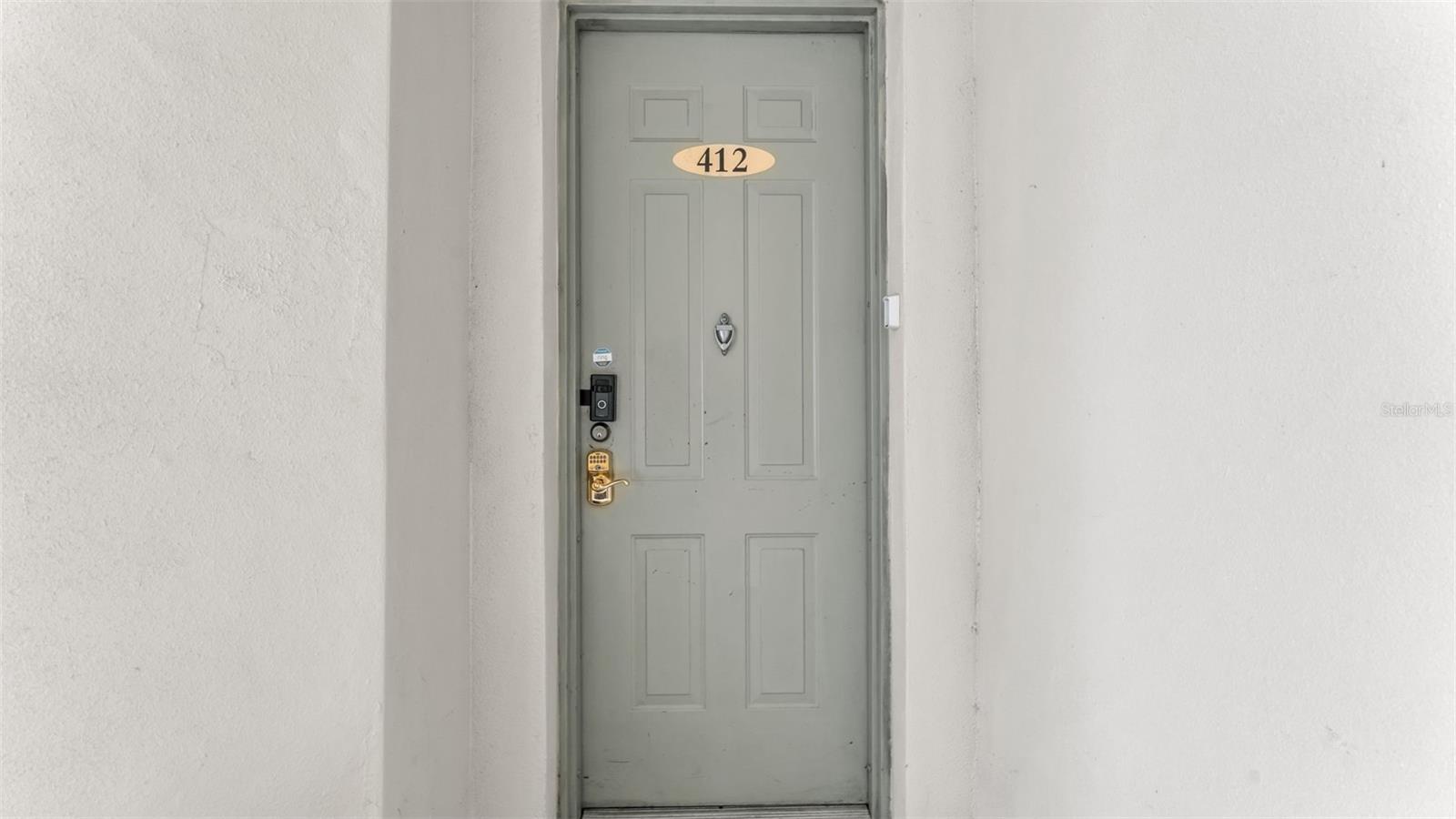 Image 4 of 61 For 412 Terrace Ridge Circle 412