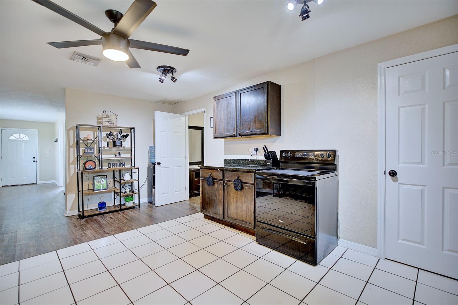 Image 26 of 53 For 12360 Us-27  