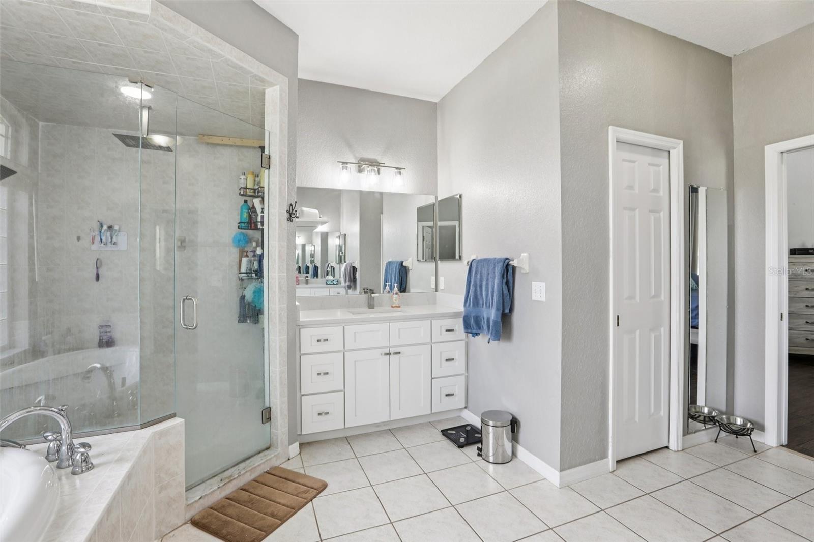 Image 24 of 42 For 5801 Deer Flag Drive