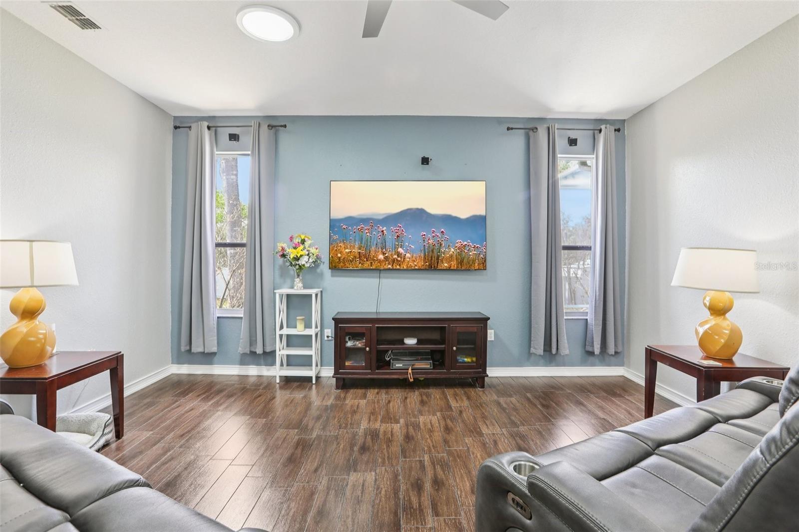 Image 8 of 42 For 5801 Deer Flag Drive