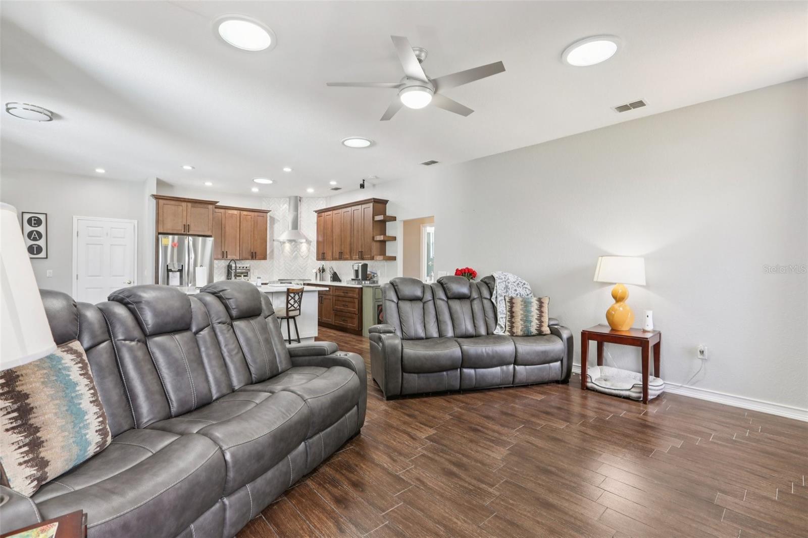 Image 9 of 42 For 5801 Deer Flag Drive